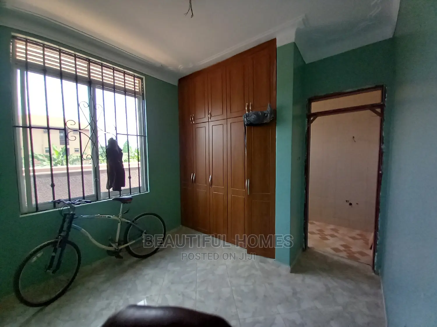 Furnished 4bdrm Duplex in Kisaasi, Nakawa for Sale in Nakawa