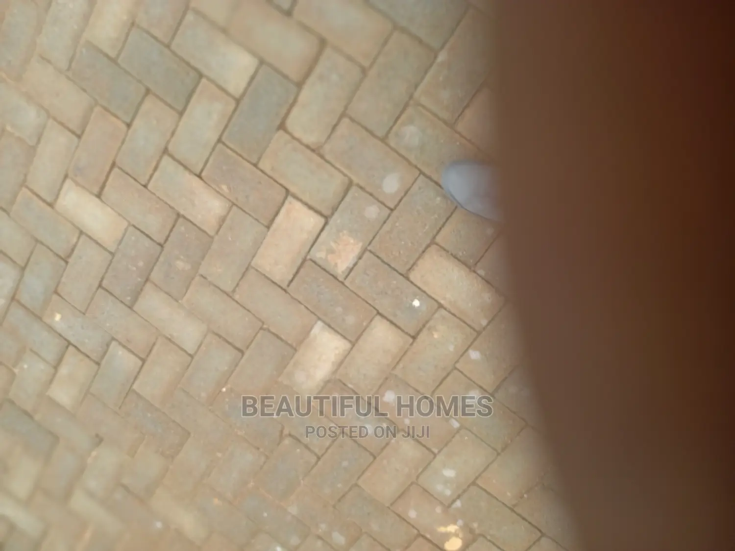 Furnished 6bdrm Mansion in Kiwatule, Central Division for Sale in Central Division