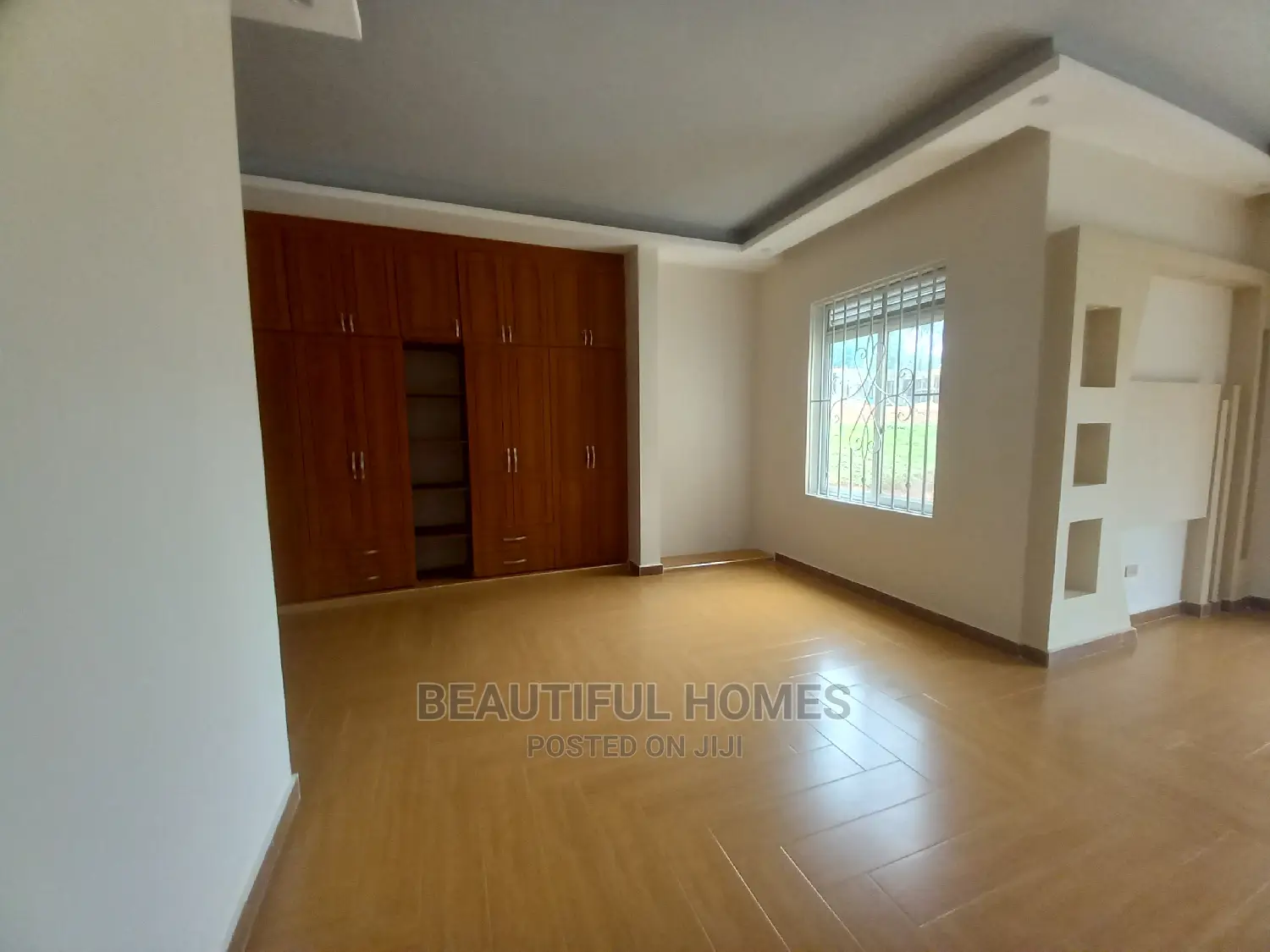 Furnished 4bdrm House in Kira, Central Division for Sale in Central Division