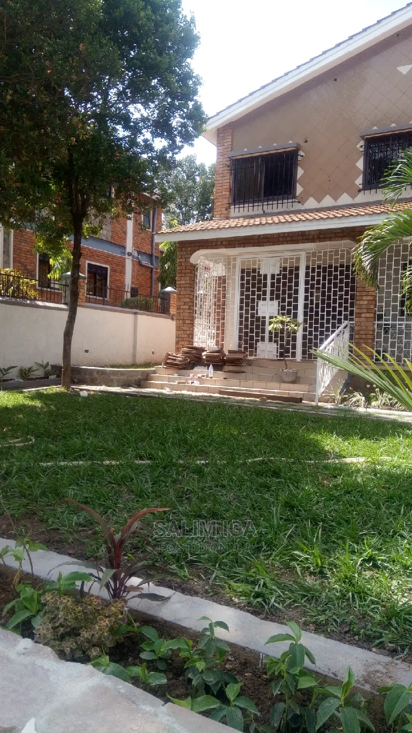 4bdrm Duplex in Kololo Property, Central Division for Rent in Central Division