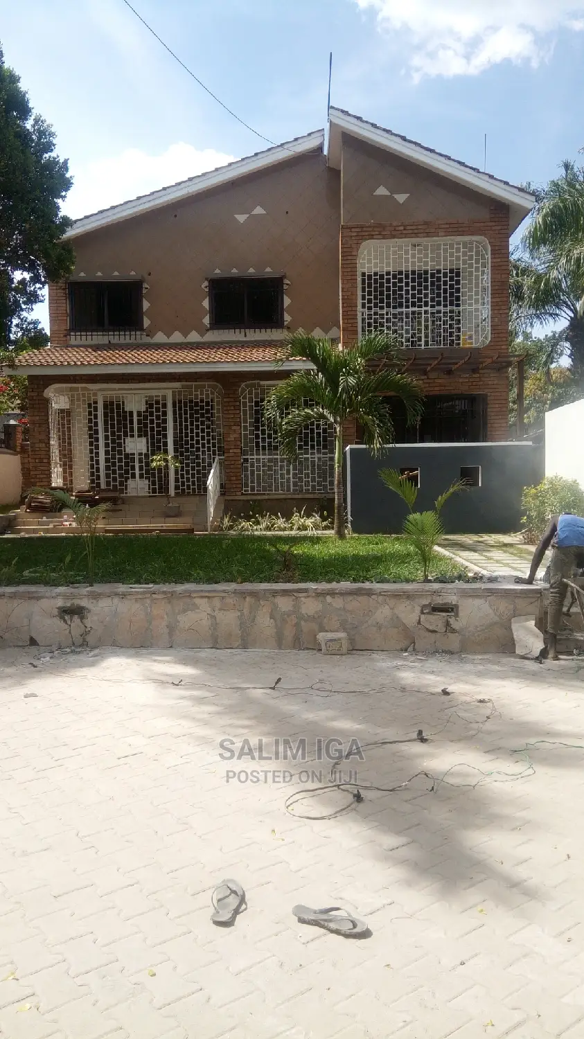 4bdrm Duplex in Kololo Property, Central Division for Rent in Central Division