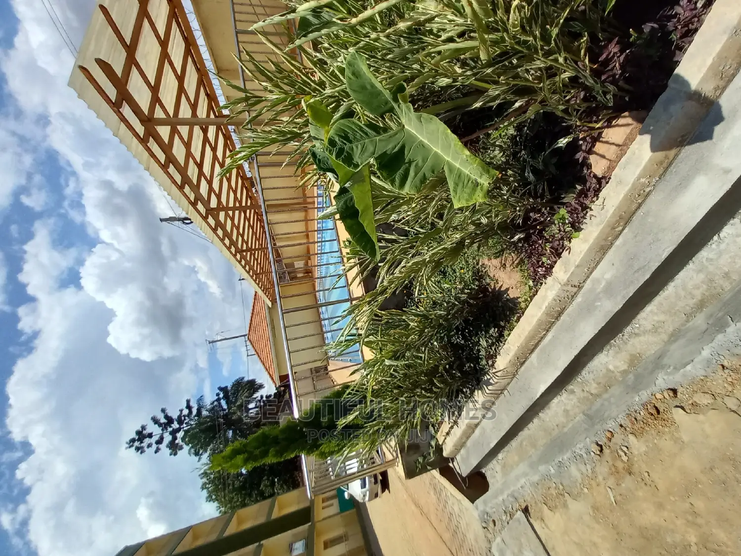 Furnished 2bdrm Condo in Bukoto, Central Division for Sale in Central Division