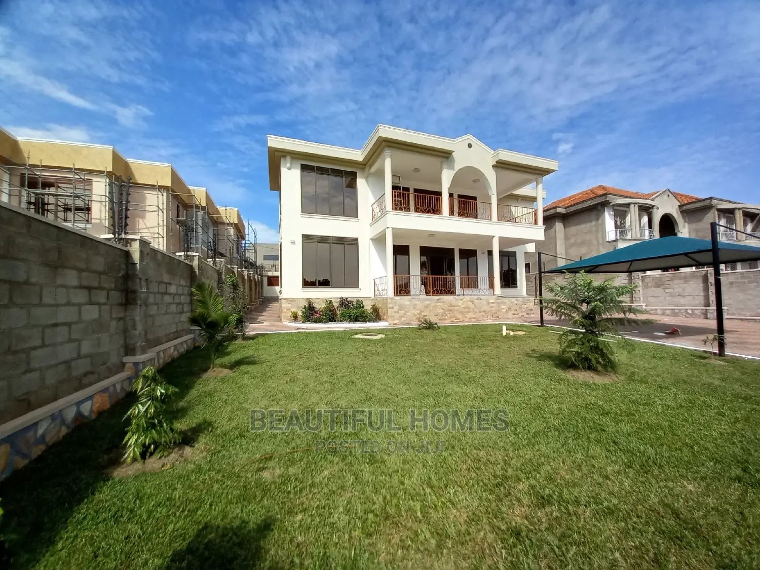 Furnished 6bdrm Mansion in Munyonyo, Makindye for Sale in Makindye