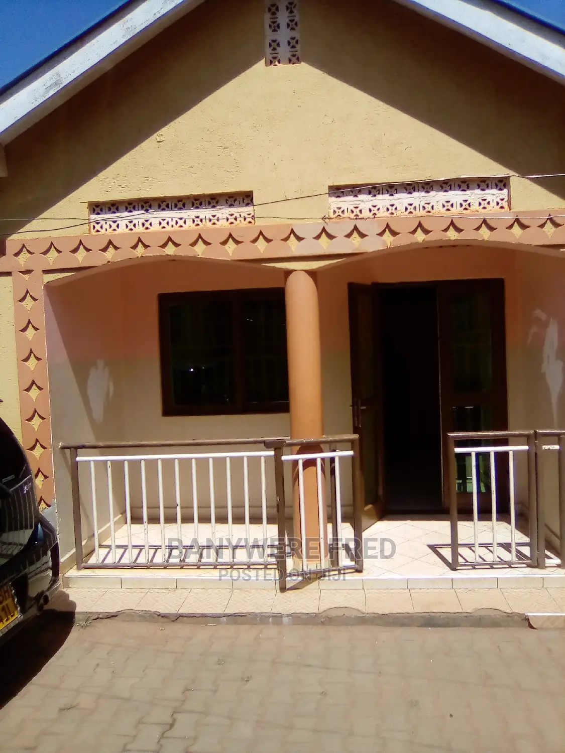 Furnished 2bdrm Bungalow in Kira for Rent in Kira