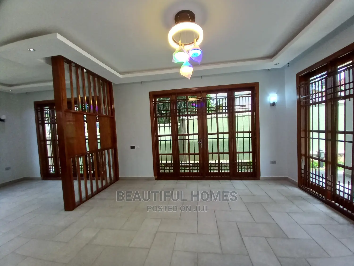 Furnished 5bdrm Mansion in Munyonyo, Makindye for Sale in Makindye