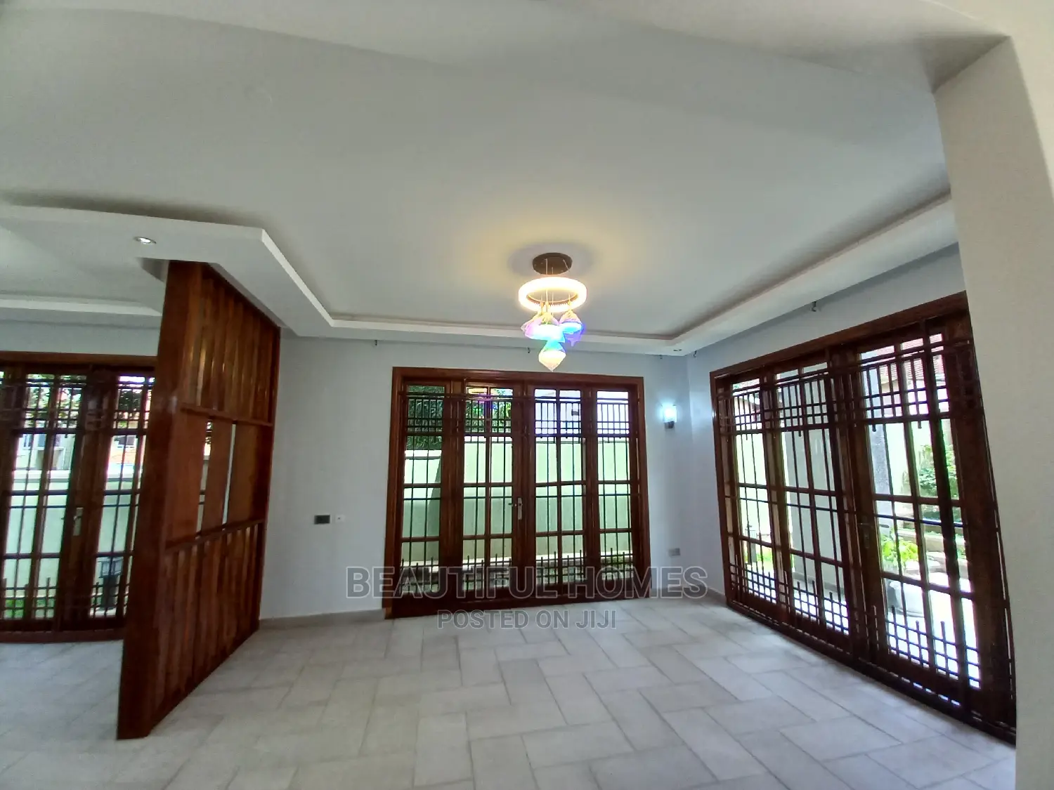 Furnished 5bdrm Mansion in Munyonyo, Makindye for Sale in Makindye