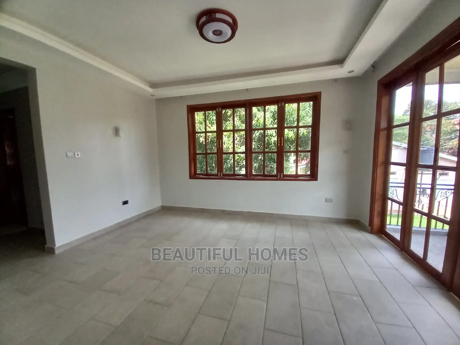 Furnished 5bdrm Mansion in Munyonyo, Makindye for Sale in Makindye