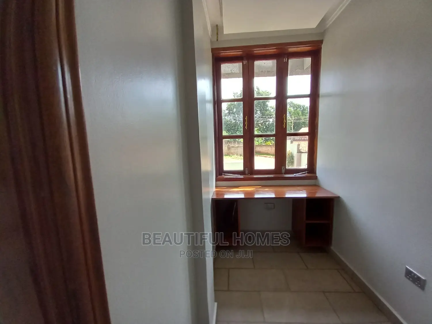 Furnished 5bdrm Mansion in Munyonyo, Makindye for Sale in Makindye