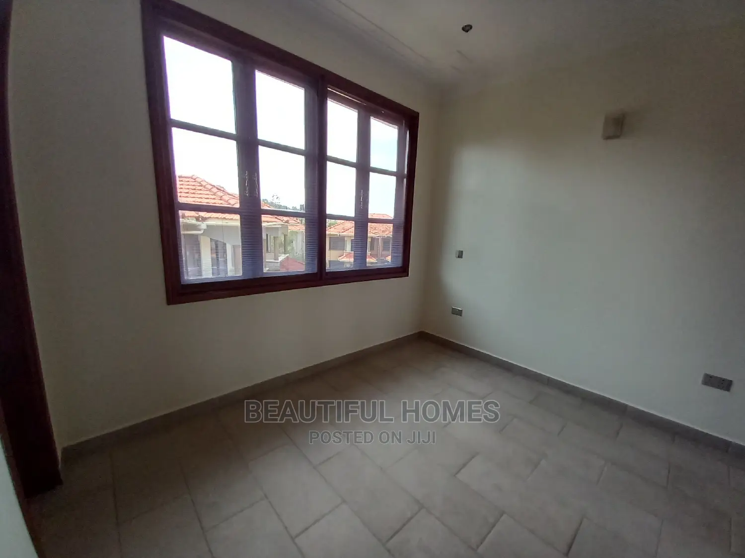 Furnished 5bdrm Mansion in Munyonyo, Makindye for Sale in Makindye