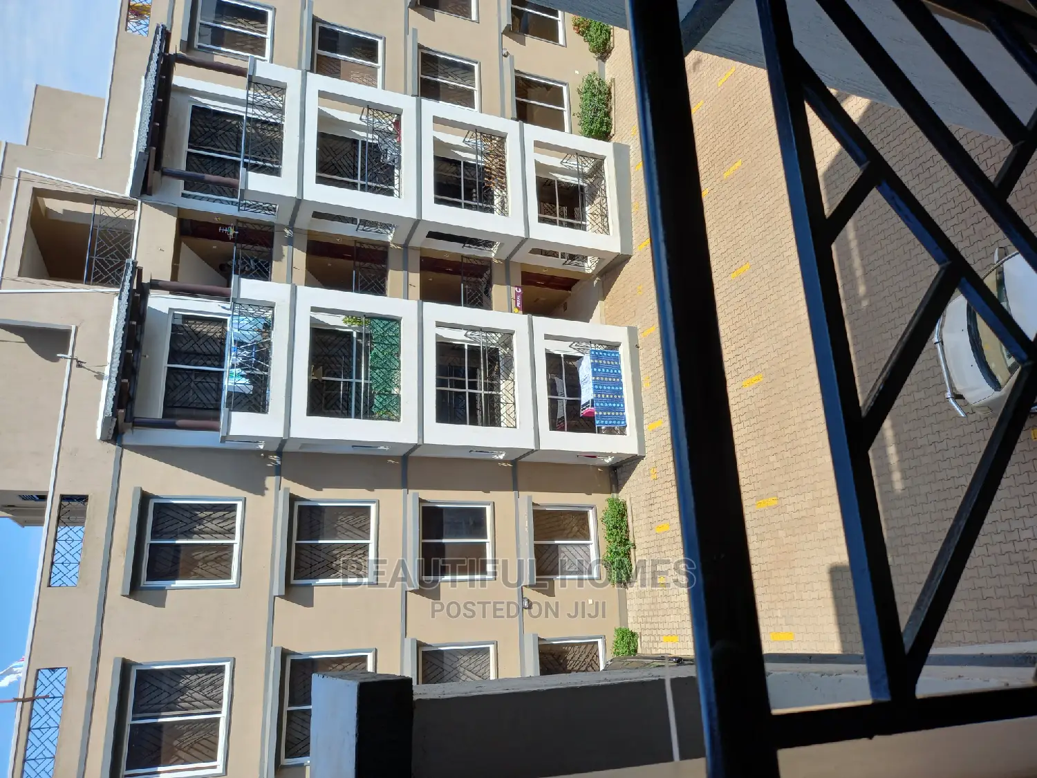 Furnished 3bdrm Condo in Najjera, Nakawa for Sale in Nakawa