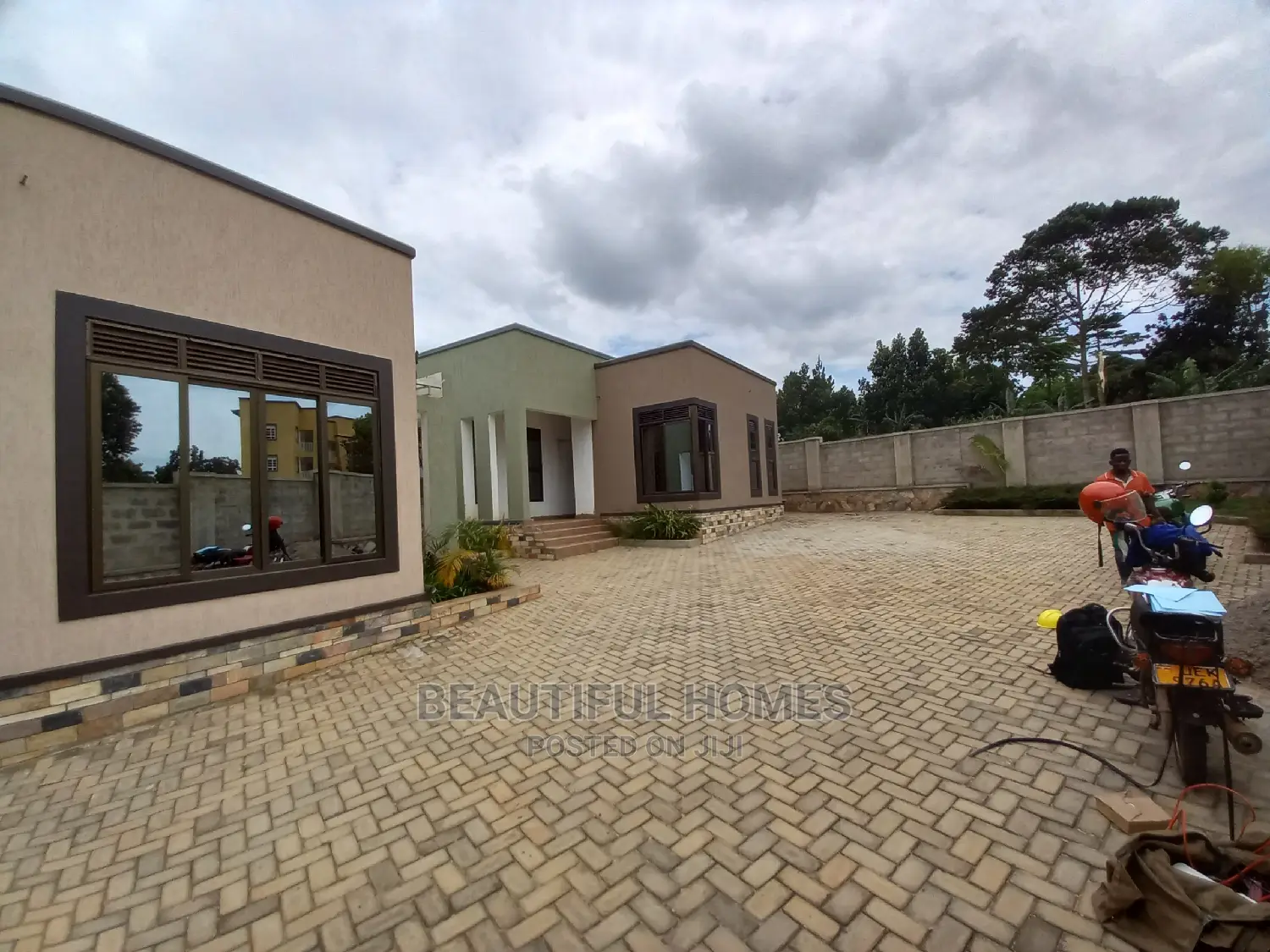 Furnished 2bdrm Apartment in Namugongo, Kira for Sale in Kira