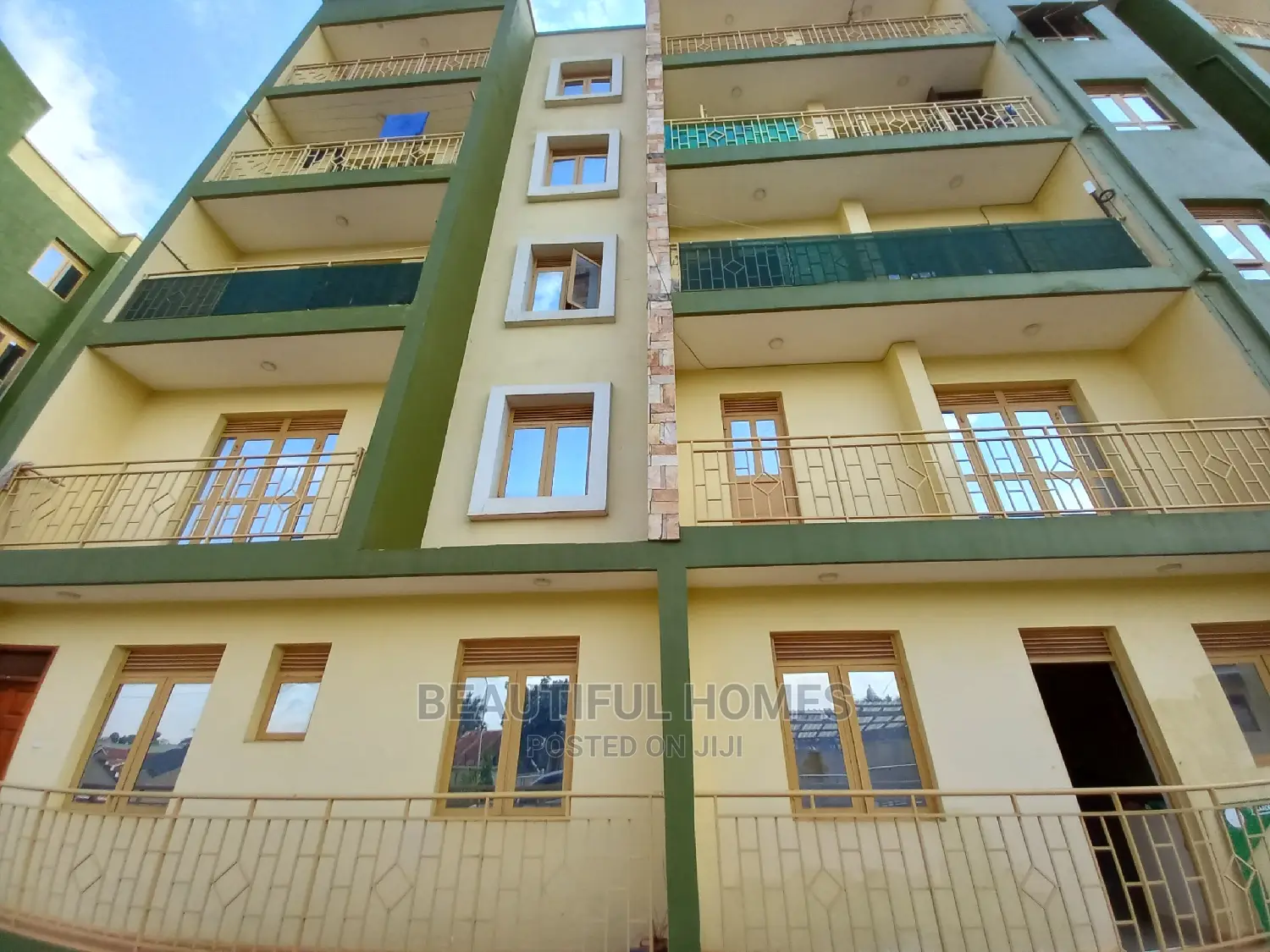 Furnished 2bdrm Condo in Bukoto, Central Division for Sale in Central Division
