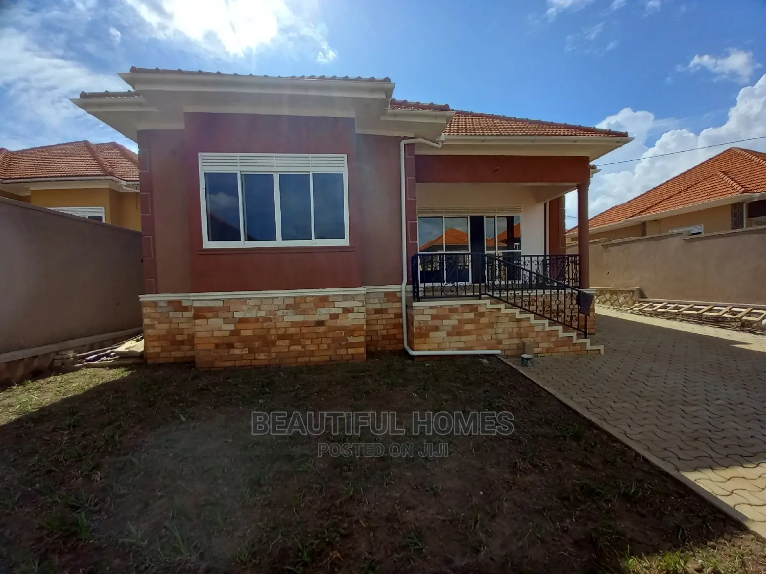 Furnished 4bdrm Bungalow in Posh, Kira for Sale in Kira