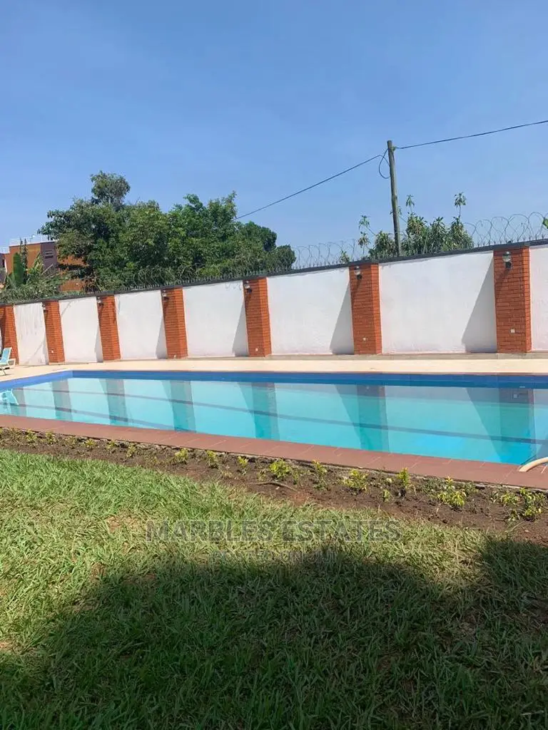 10bdrm Mansion in Muyenga, Central Division for Rent in Central Division