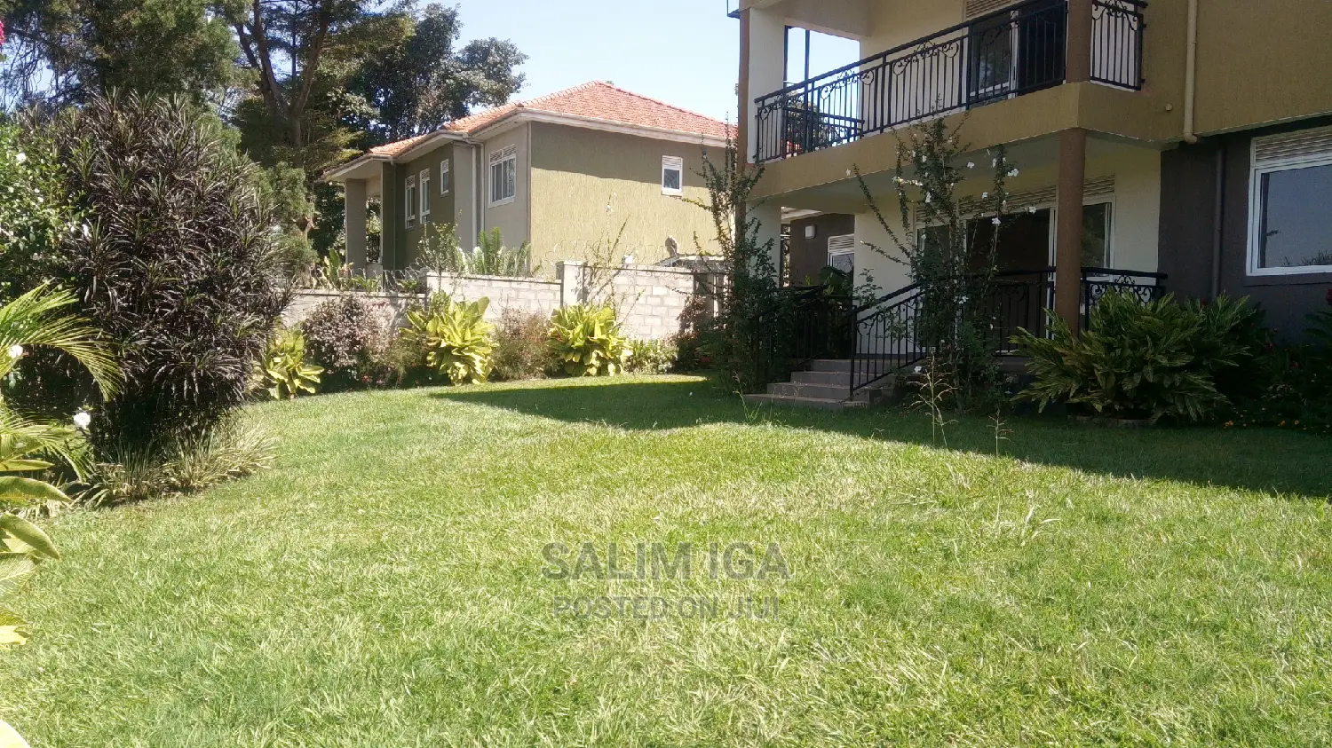 4bdrm Duplex in Kololo Property, Central Division for Rent in Central Division