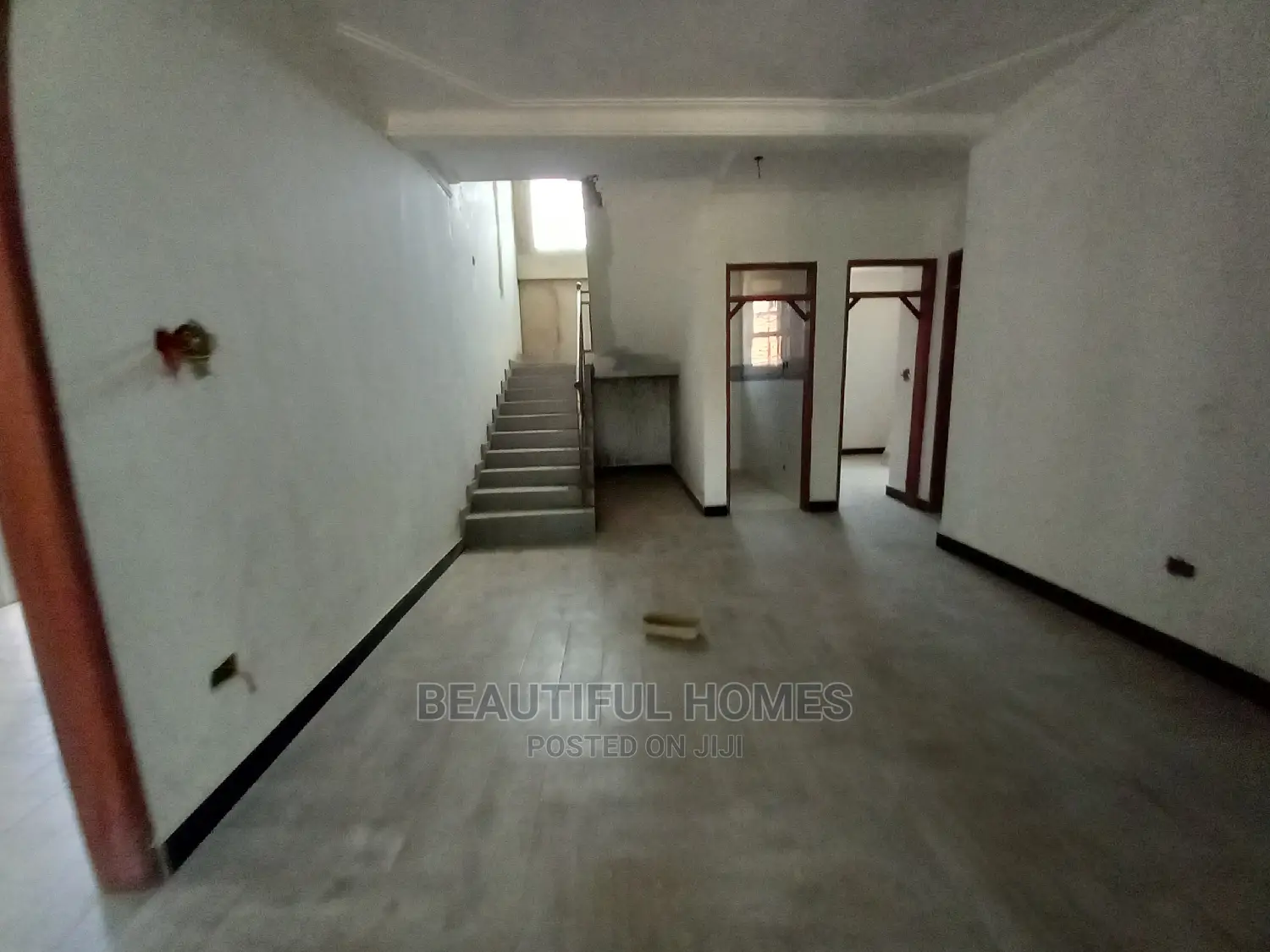 Furnished 5bdrm House in Kira for Sale in Kira