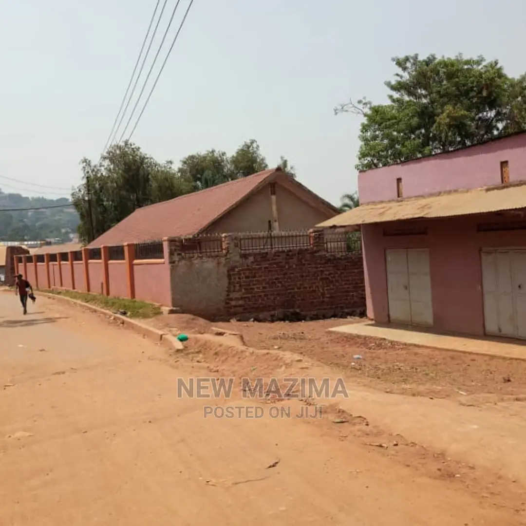 Commercial Plot on Forced Sale in Heart of Makindye Lukuli in Makindye
