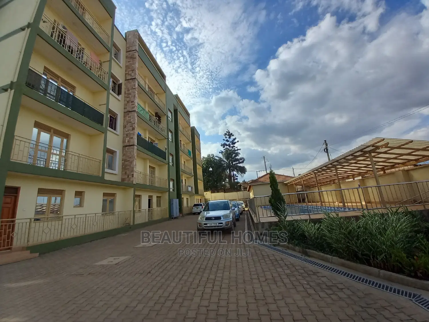 Furnished 2bdrm Condo in Bukoto, Central Division for Sale in Central Division