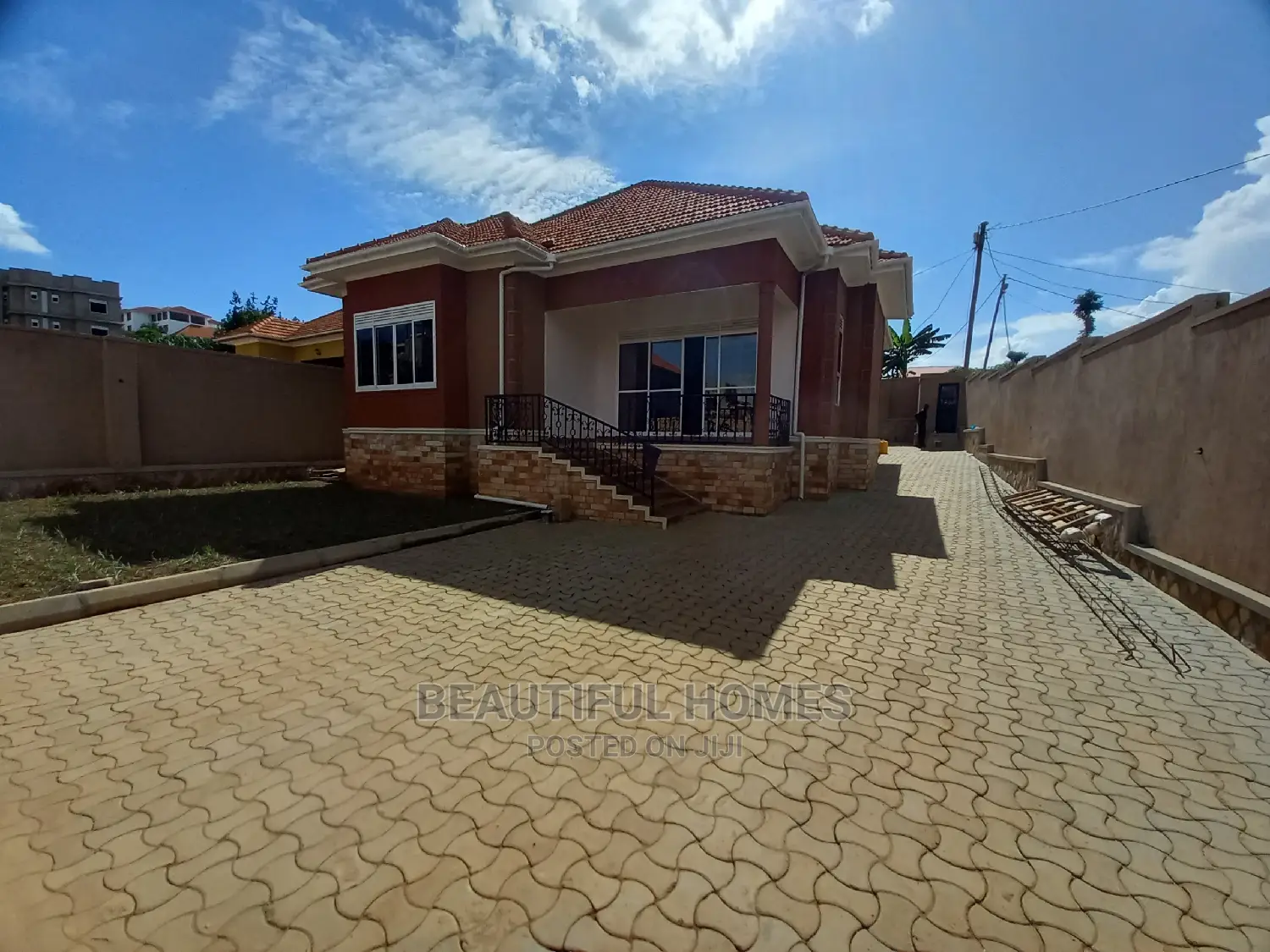 Furnished 4bdrm House in Tarmack Estate, Kira for Sale in Kira
