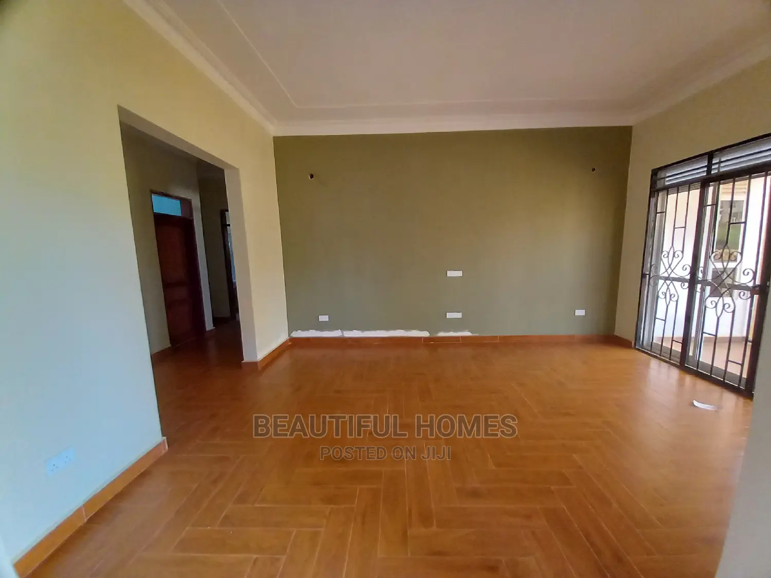 Furnished 4bdrm Bungalow in All Tarmack, Kira for Sale in Kira
