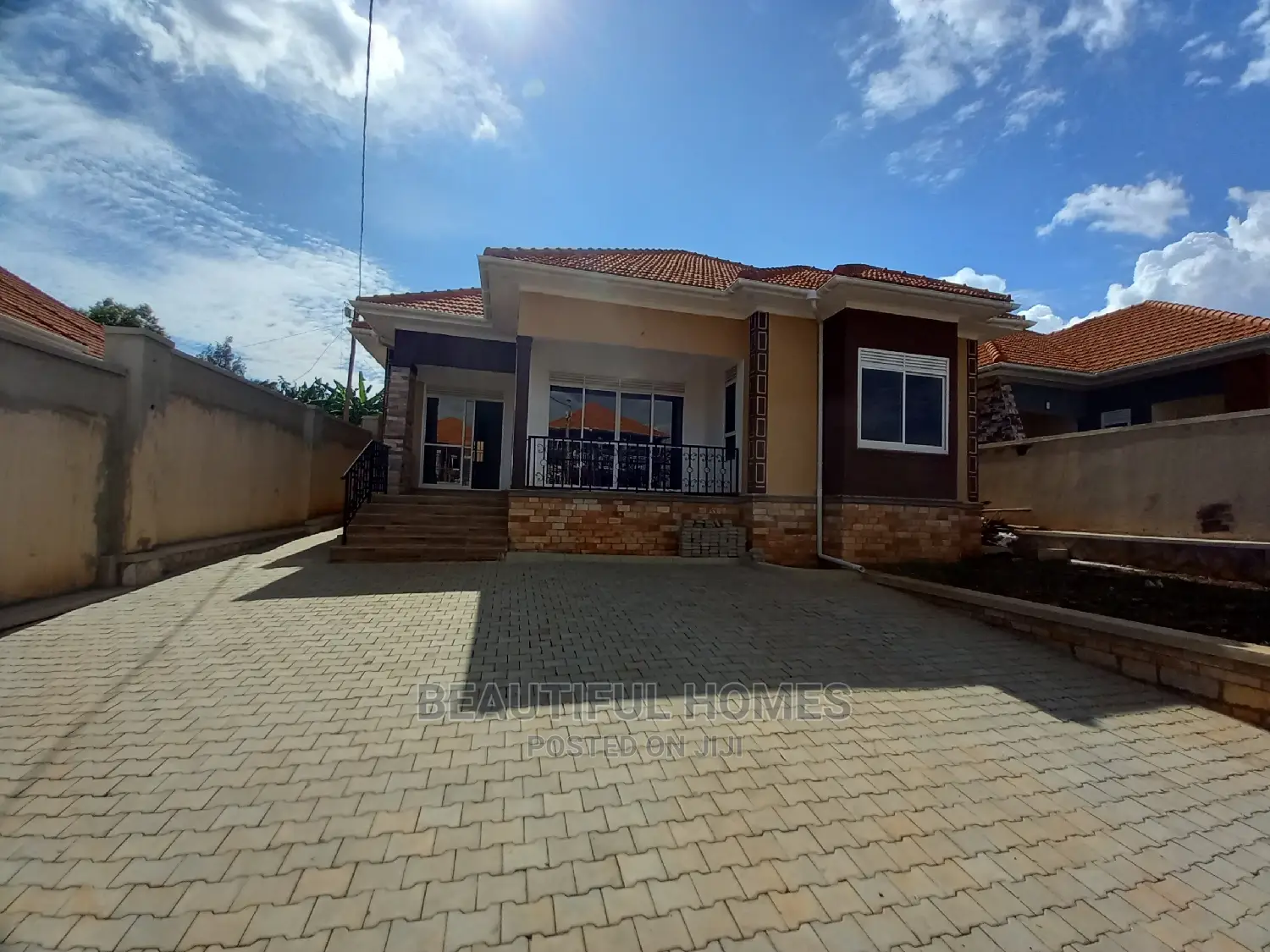 Furnished 4bdrm House in Kira for Sale in Kira