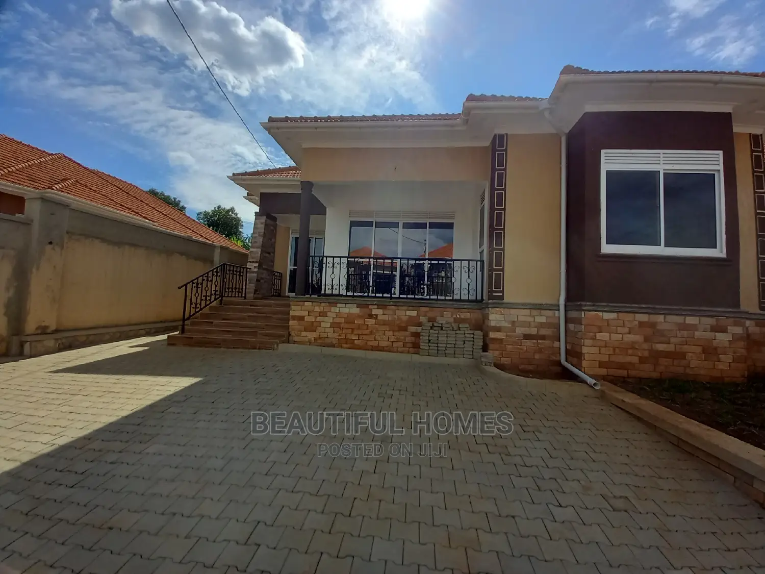Furnished 4bdrm House in Kira for Sale in Kira