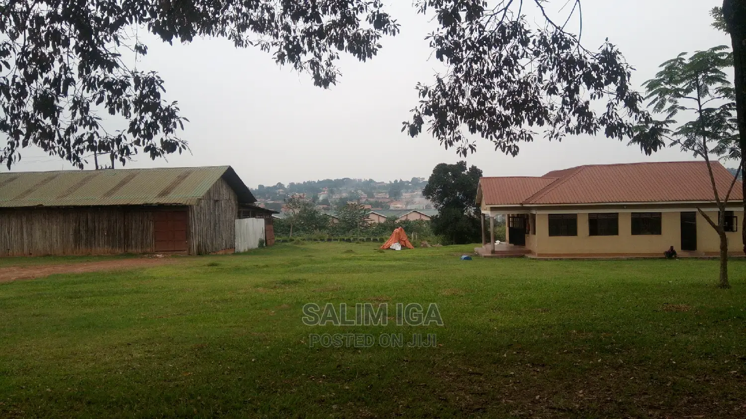 Spacious Land in Wakiso / Wakiso