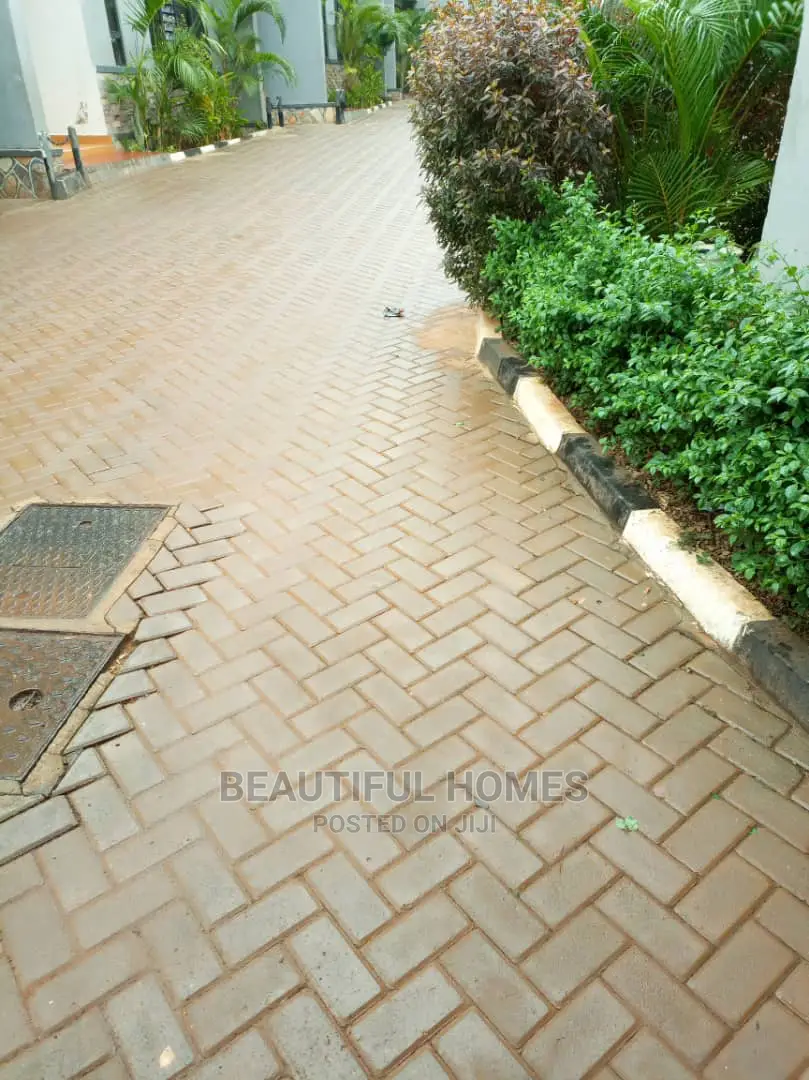 Furnished 2bdrm Apartment in Najjera, Central Division for Sale in Central Division