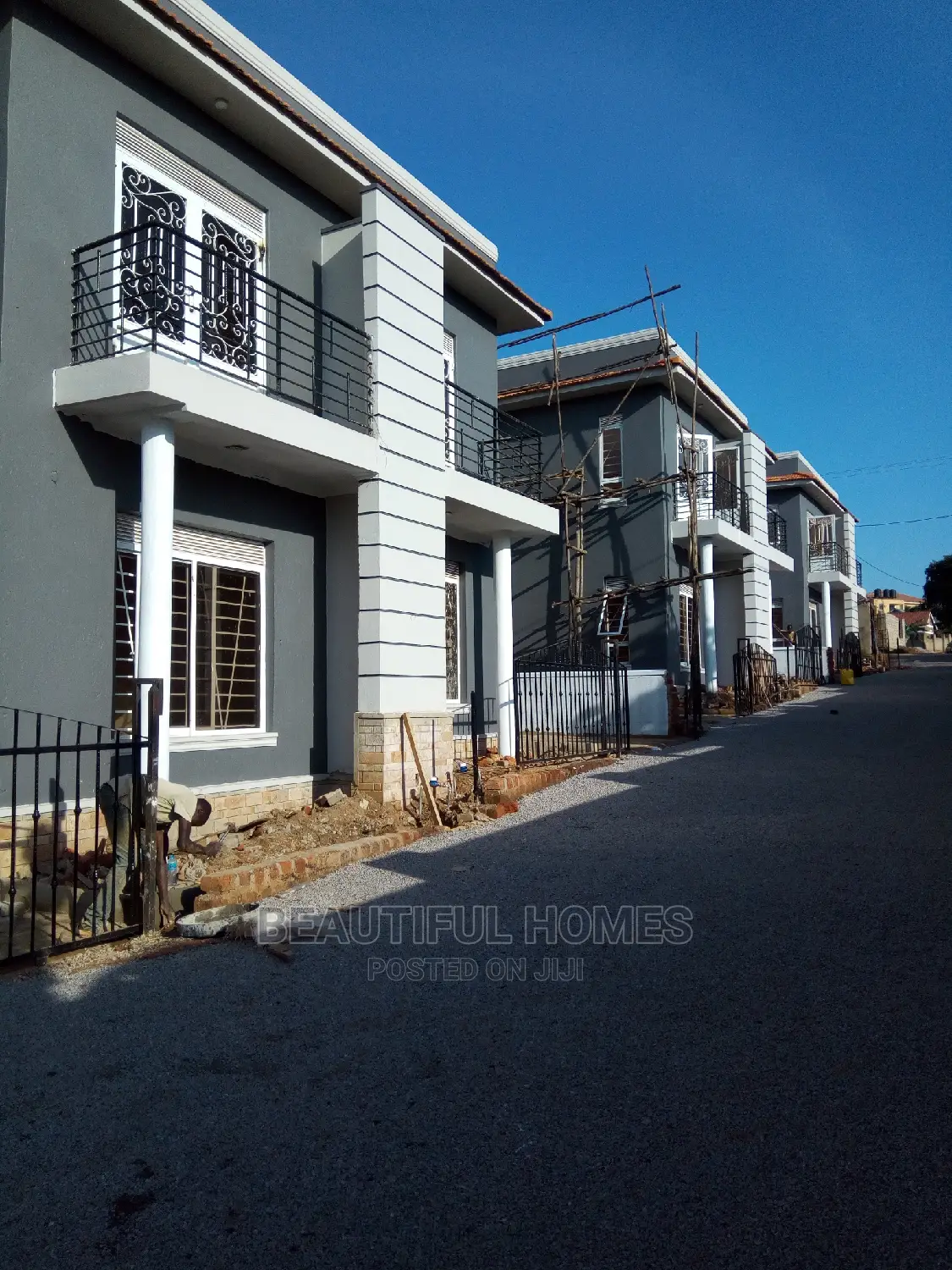 Furnished 4bdrm Villa in Kira for Sale in Kira
