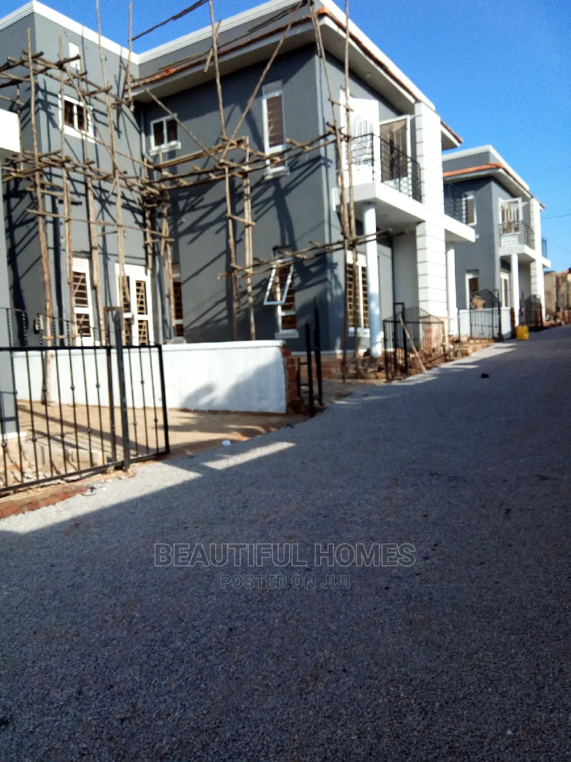 Furnished 4bdrm Villa in Kira for Sale in Kira