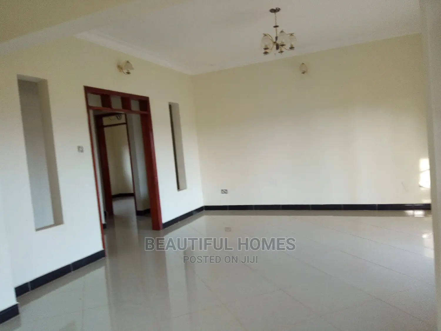 Furnished 4bdrm Villa in Ministers Village, Kira for Sale in Kira