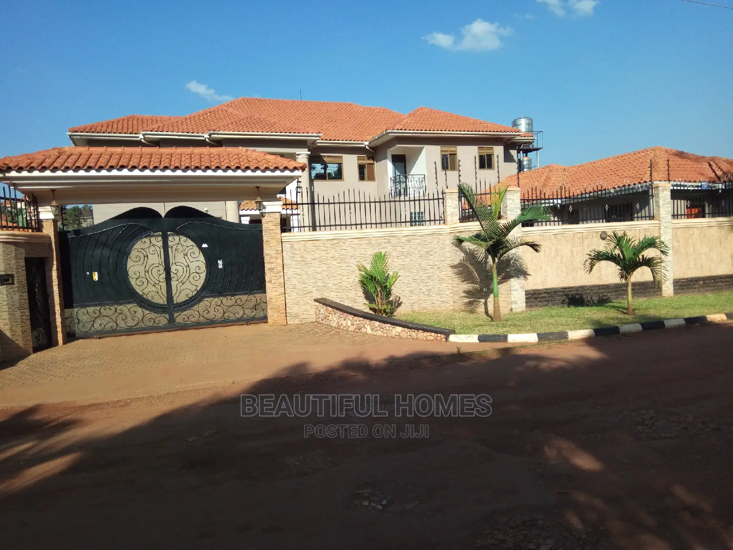 Furnished 6bdrm Mansion in Naguru, Nakawa for Sale in Nakawa