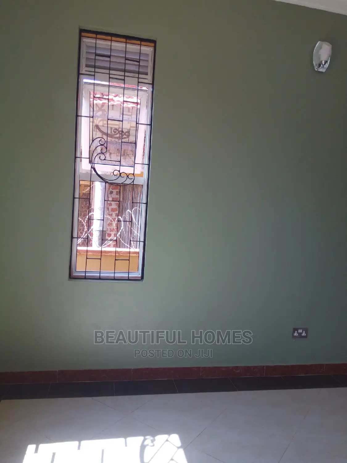 Furnished 4bdrm House in Kira Corporate for Sale in Kira