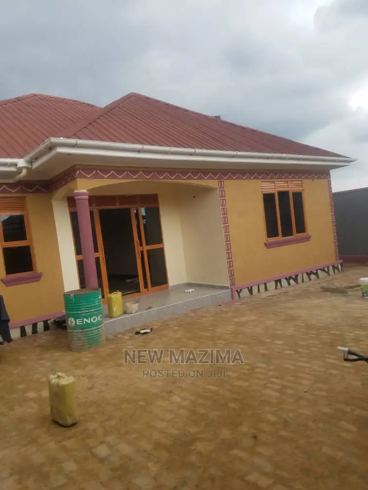 3bdrm Bungalow in Busabaala After One, Division B for Sale in Division B