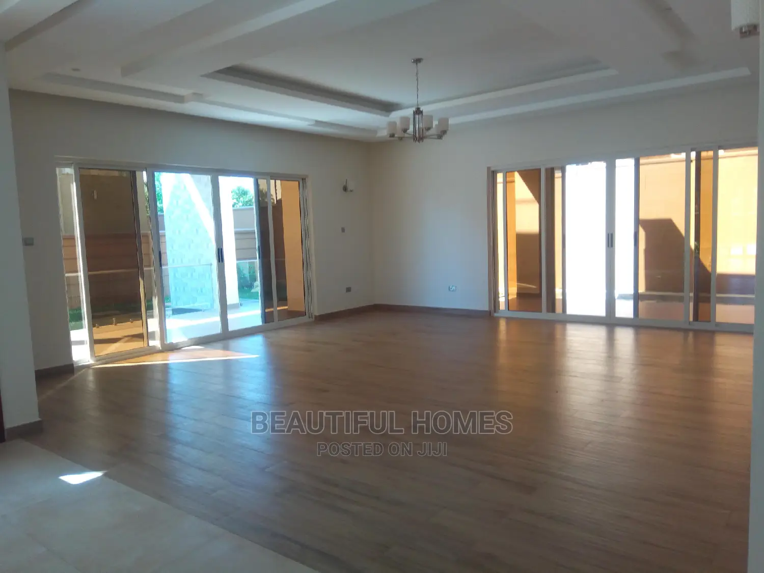 Furnished 6bdrm House in Munyonyo, Makindye for Sale in Makindye
