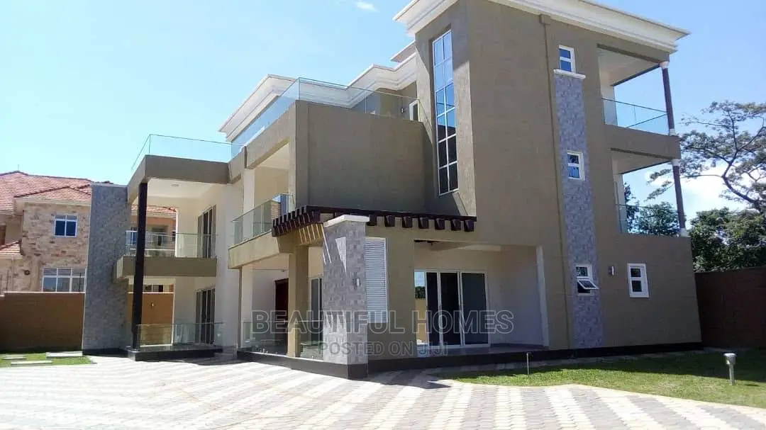 Furnished 6bdrm Mansion in Munyonyo, Makindye for Sale in Makindye