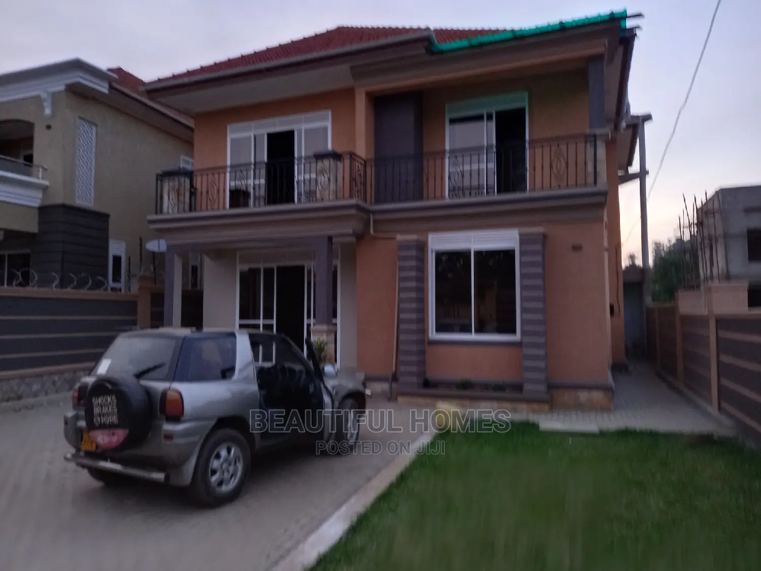 Furnished 4bdrm House in Corporate, Kira for Sale in Kira