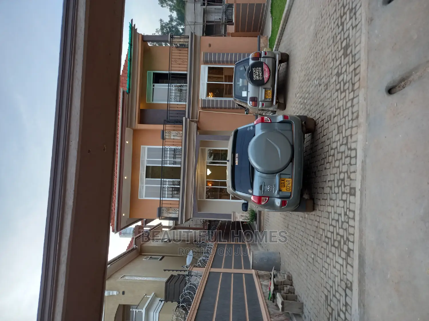 Furnished 4bdrm House in Kira Diplomat for Sale in Kira