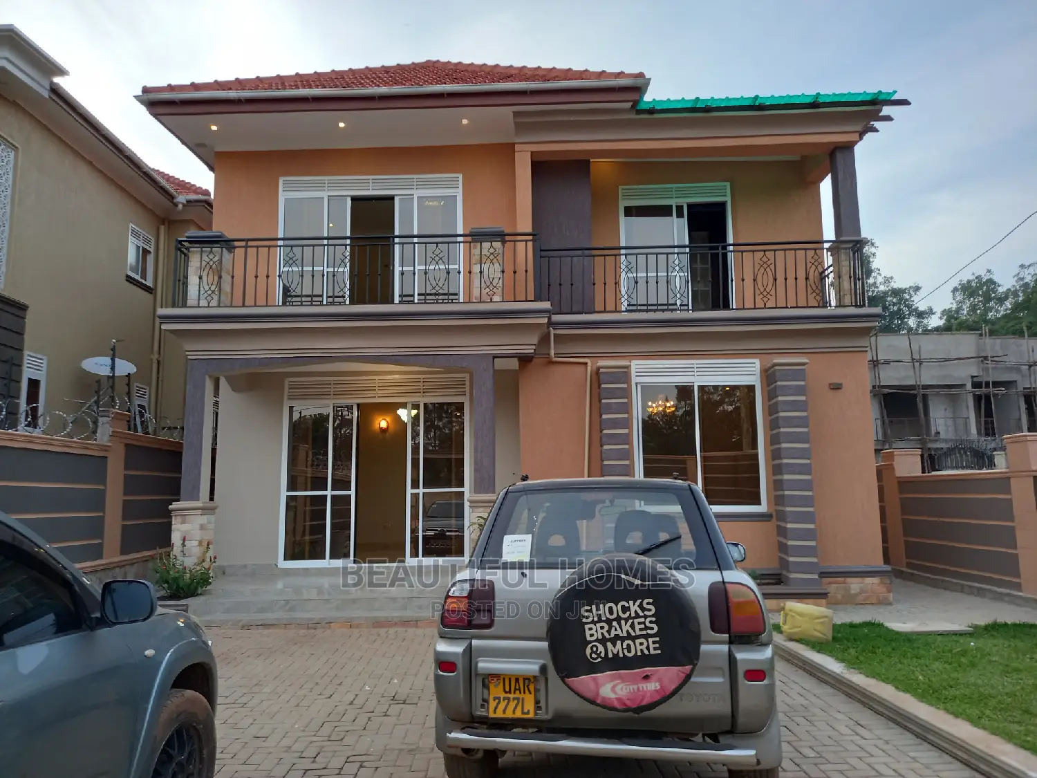 Furnished 4bdrm House in Tarmacked, Kira for Sale in Kira