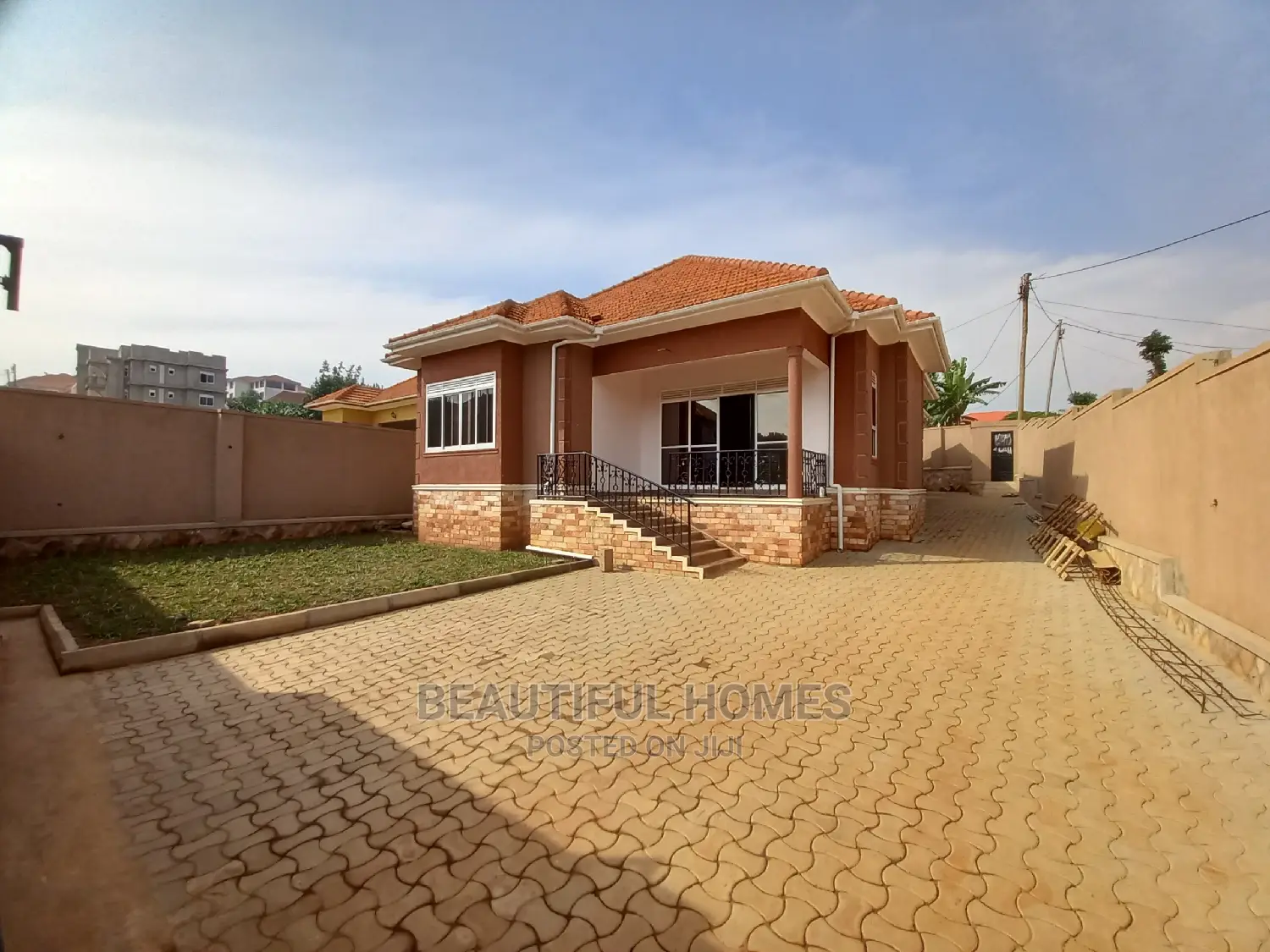 Furnished 4bdrm Bungalow in Gated Estate, Kira for Sale in Kira