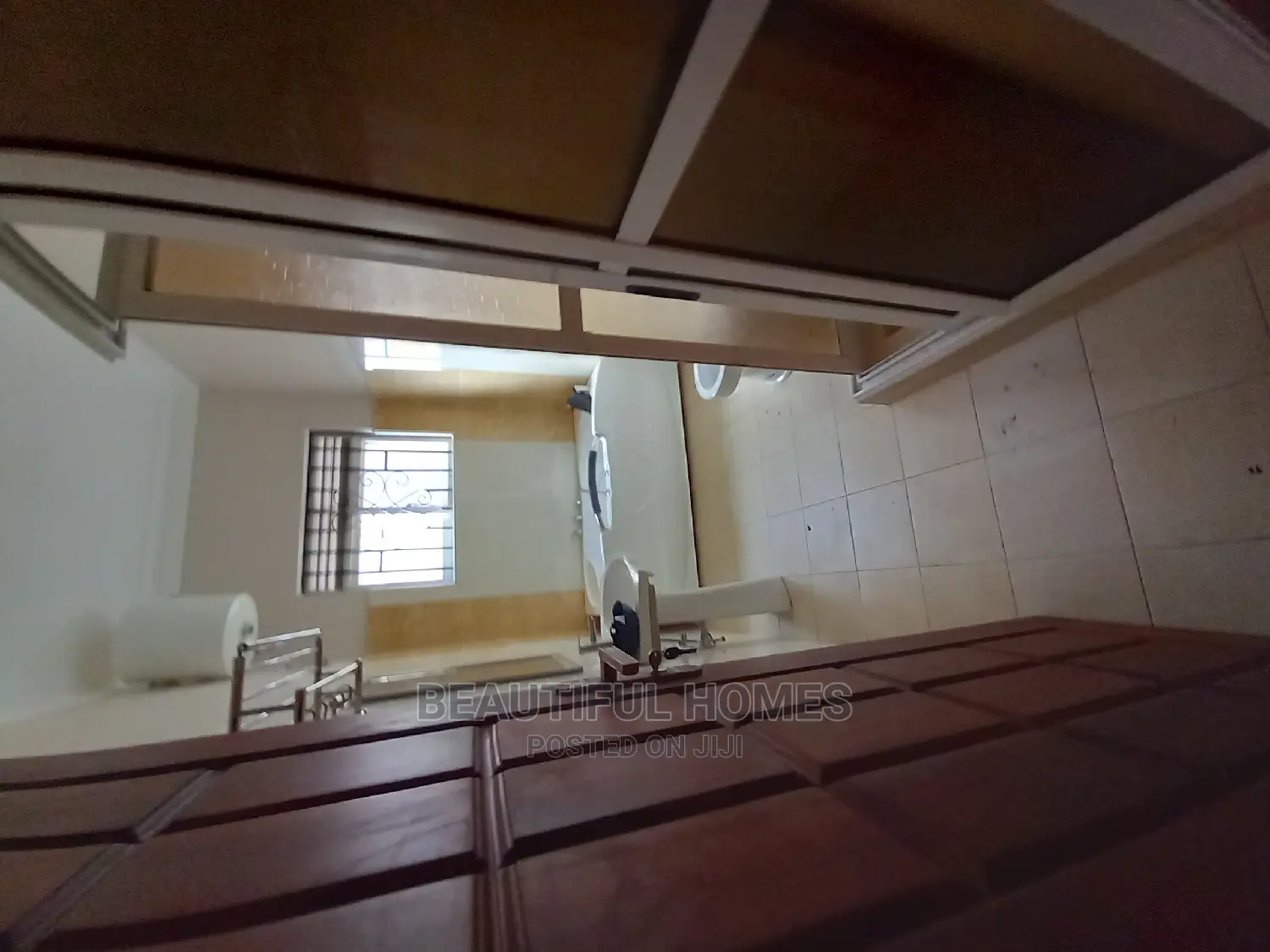Furnished 4bdrm Bungalow in Gated Estate, Kira for Sale in Kira