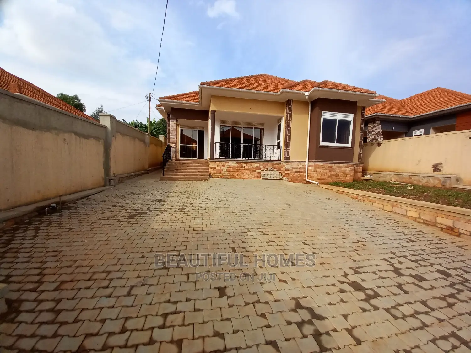 Furnished 4bdrm House in Ministers Estate, Kira for Sale in Kira