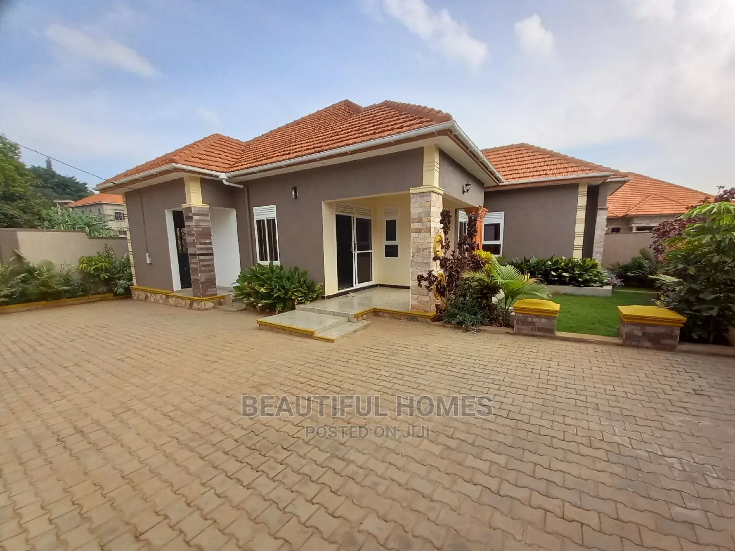 Furnished 4bdrm House in Kira for Sale in Kira