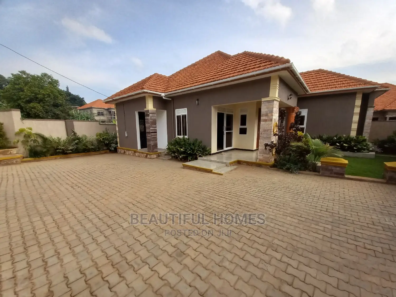 Furnished 4bdrm House in Kira Ministers for Sale in Kira