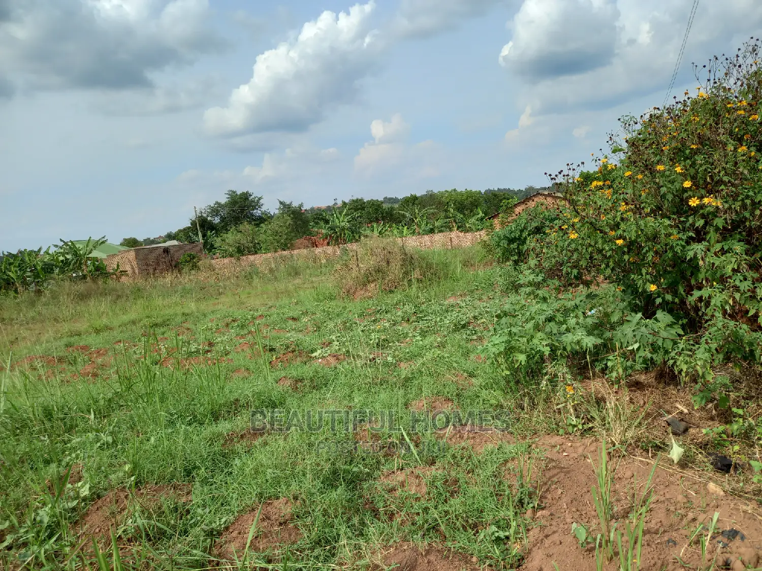 Twenty Five Decimals in Kasangati on Sell in Nangabo