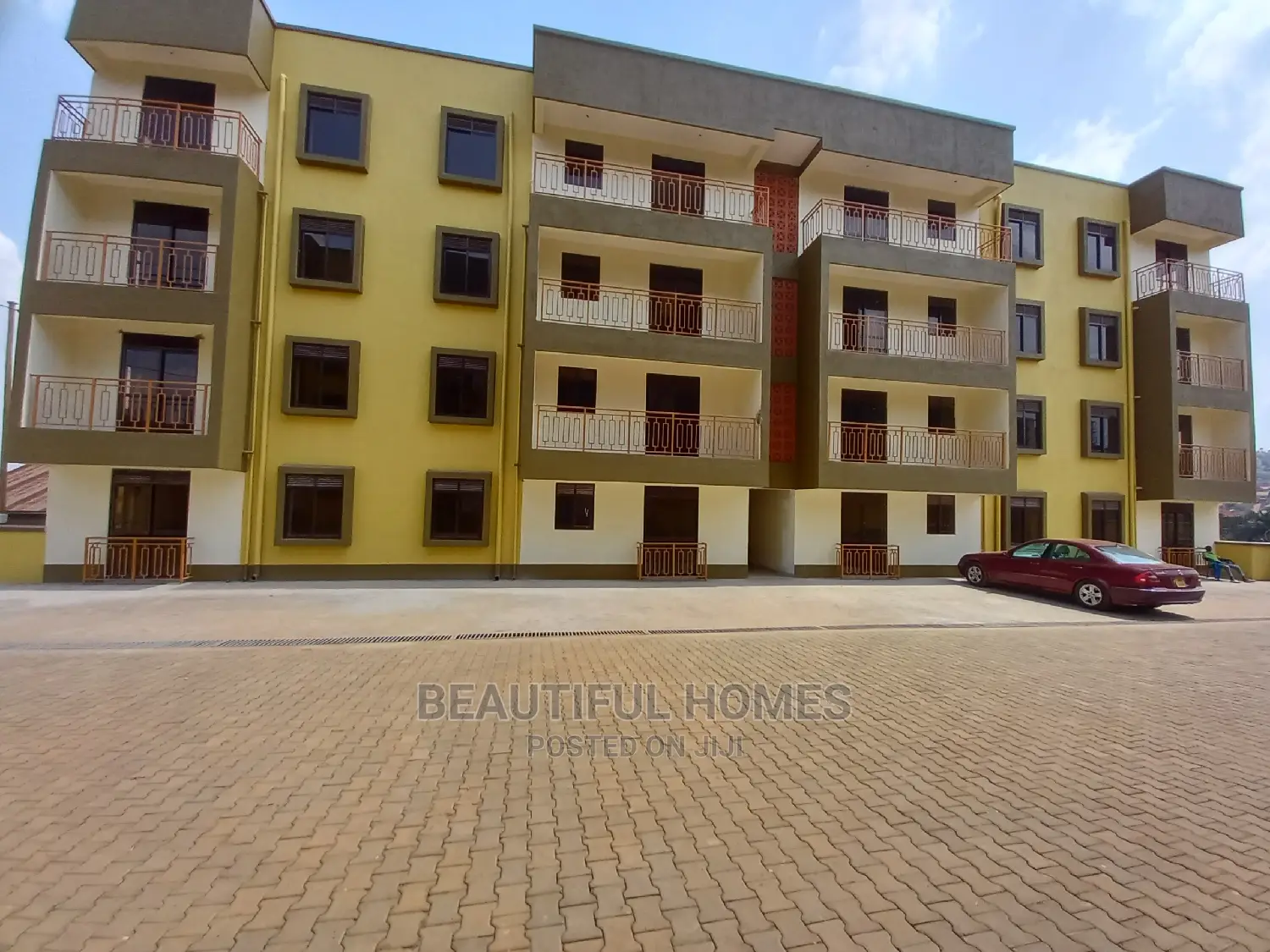Furnished 3bdrm Condo in Kisaasi, Central Division for Sale in Central Division