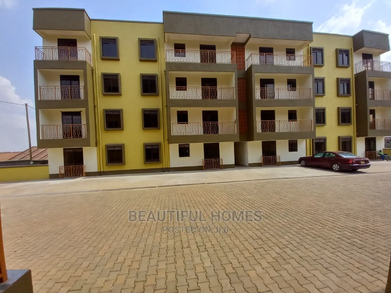 Furnished 3bdrm Condo in Kisaasi, Central Division for Sale in Central Division