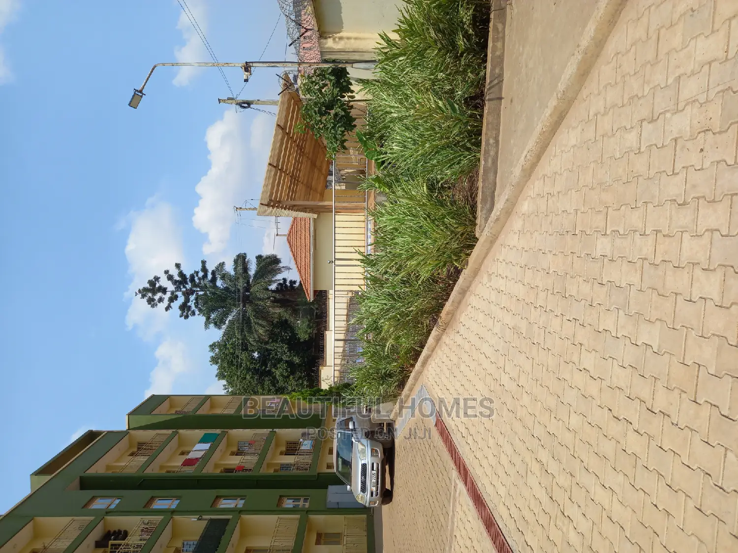 Furnished 2bdrm Condo in Bukoto, Central Division for Sale in Central Division