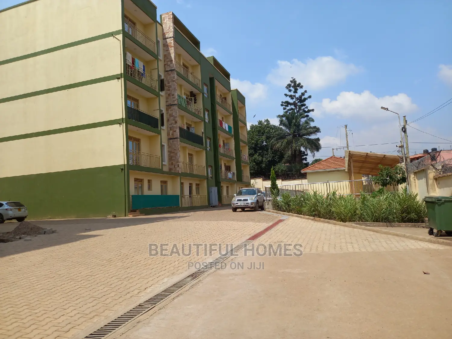 Furnished 2bdrm Condo in Bukoto, Central Division for Sale in Central Division