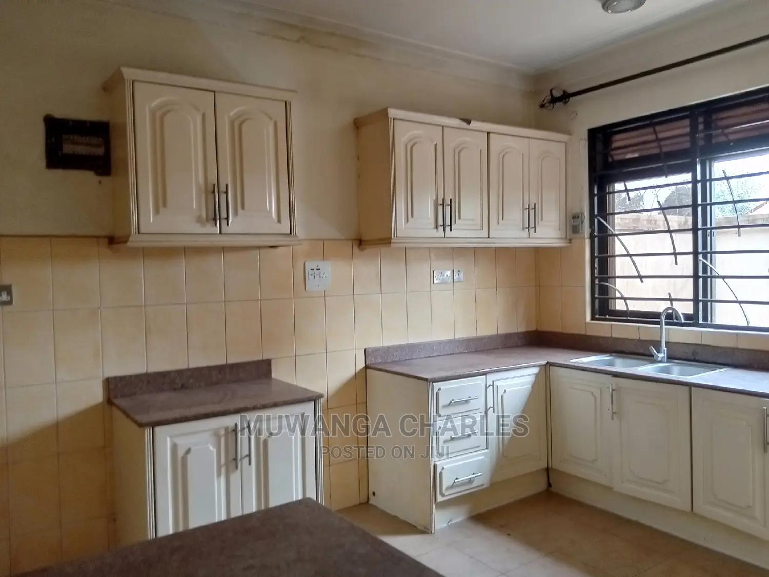 3bdrm Duplex in Fs Properties Ltd, Central Division for Rent in Central Division